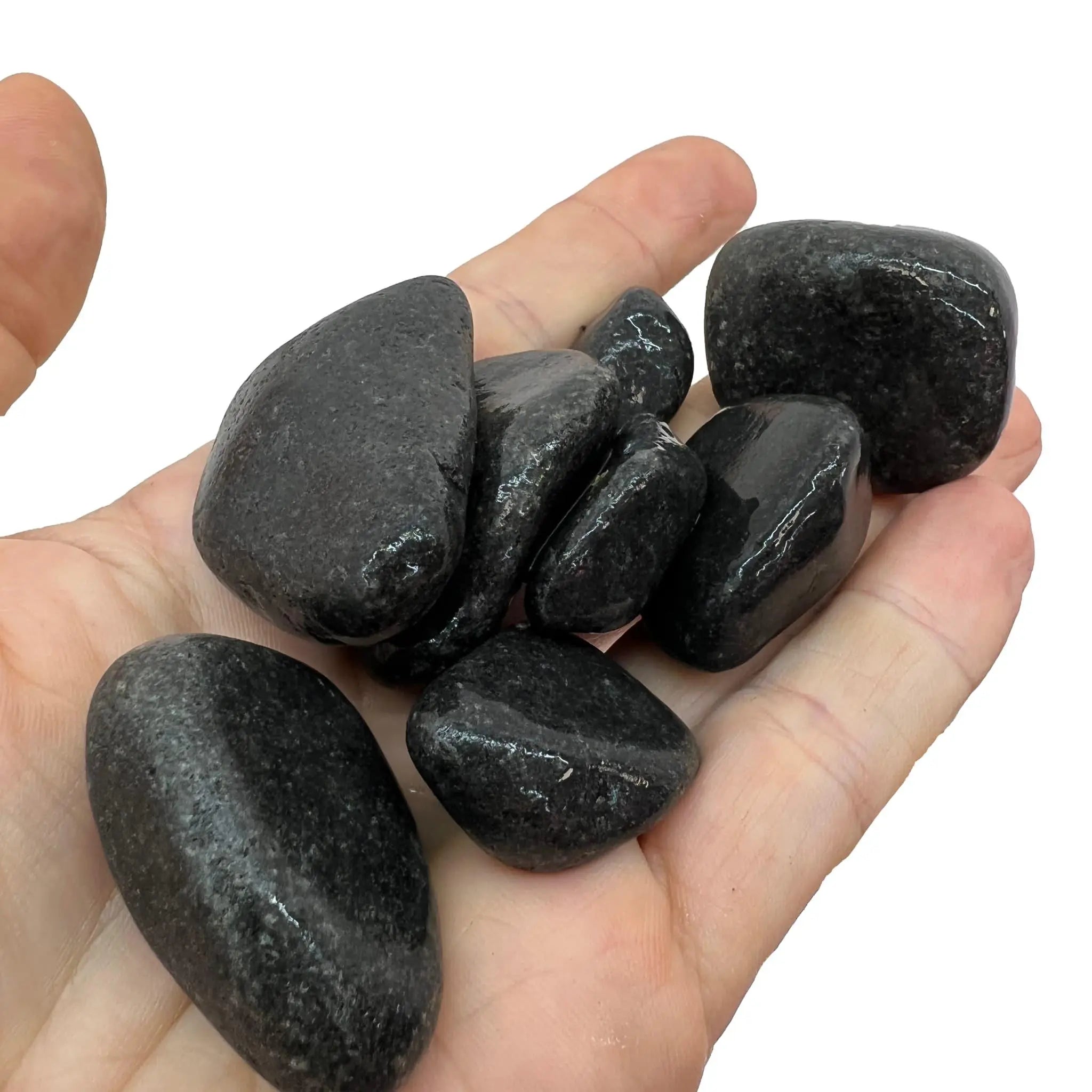 Sable Aquascaping Black Pebbles - Small (per kg) - Aqua Essentials